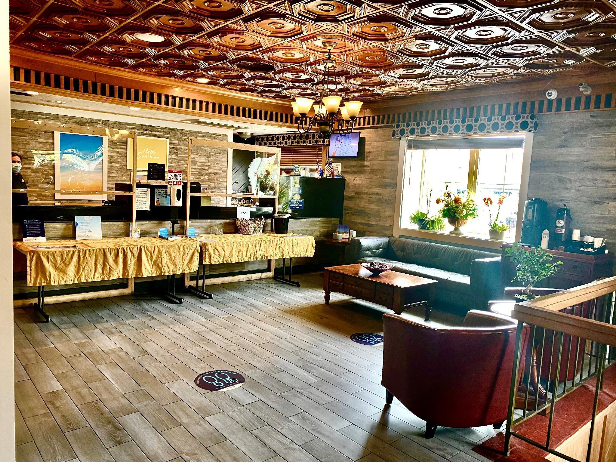 Days Inn By Wyndham Pensacola - Historic Downtown Esterno foto